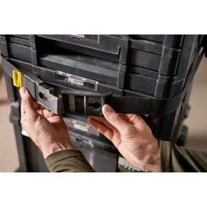 V4H02EC96155619151659A18348C221996FR7214805P8