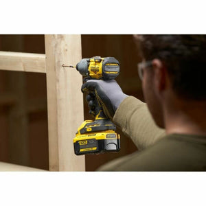 V8HC779D972692DFF97A7F48968C40792E3R7233058P3