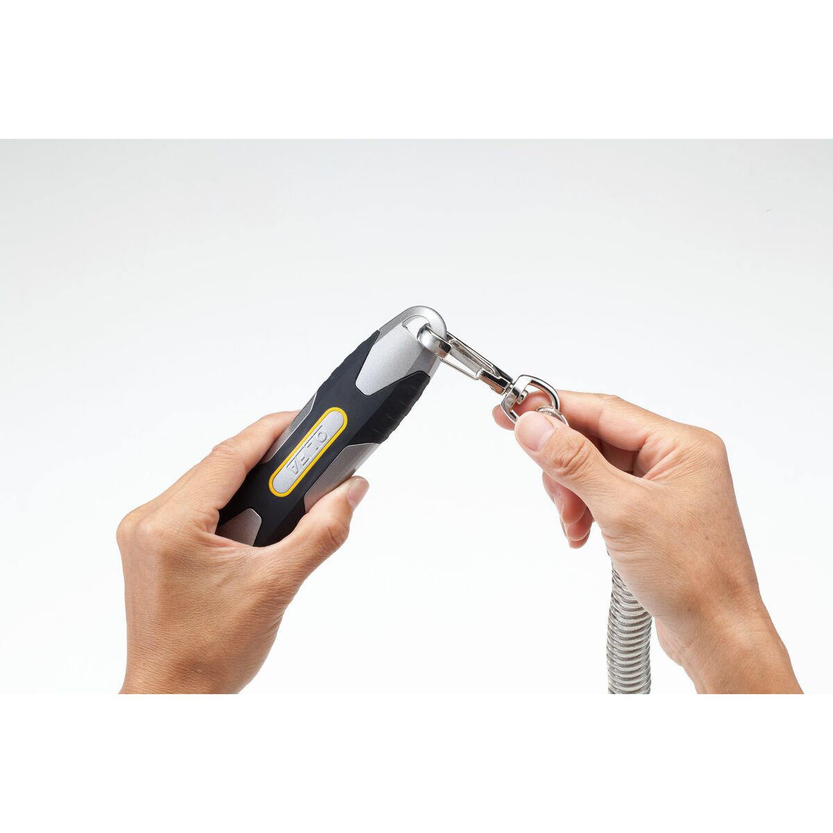 V5HA3D414C1511A81ECF6D49BE046E63A4DR6622567P8