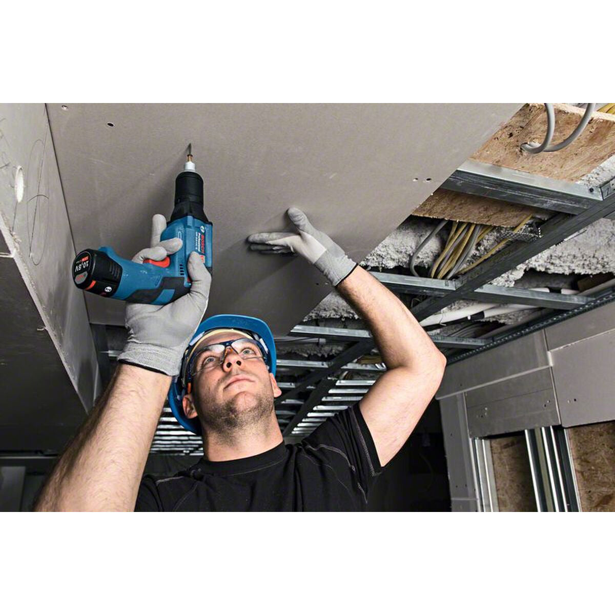 V14H282A1F515A7FC8CEB067E8E6D89D6EE2R7232552P8