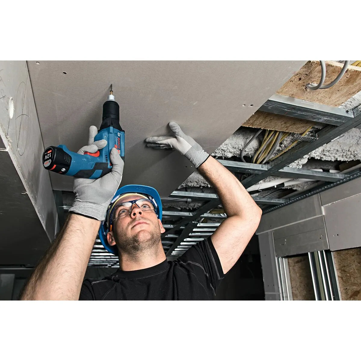 V8H1C685878DB0E4FA5CE9277E5F2628046R6402233P4