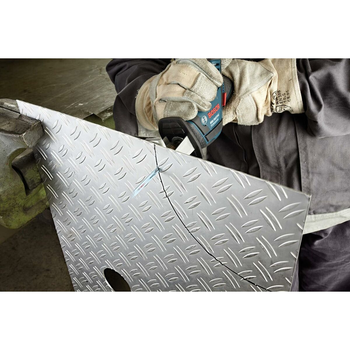 V2HA9AEC8CD45A28097538113C0874AE450R7609678P10