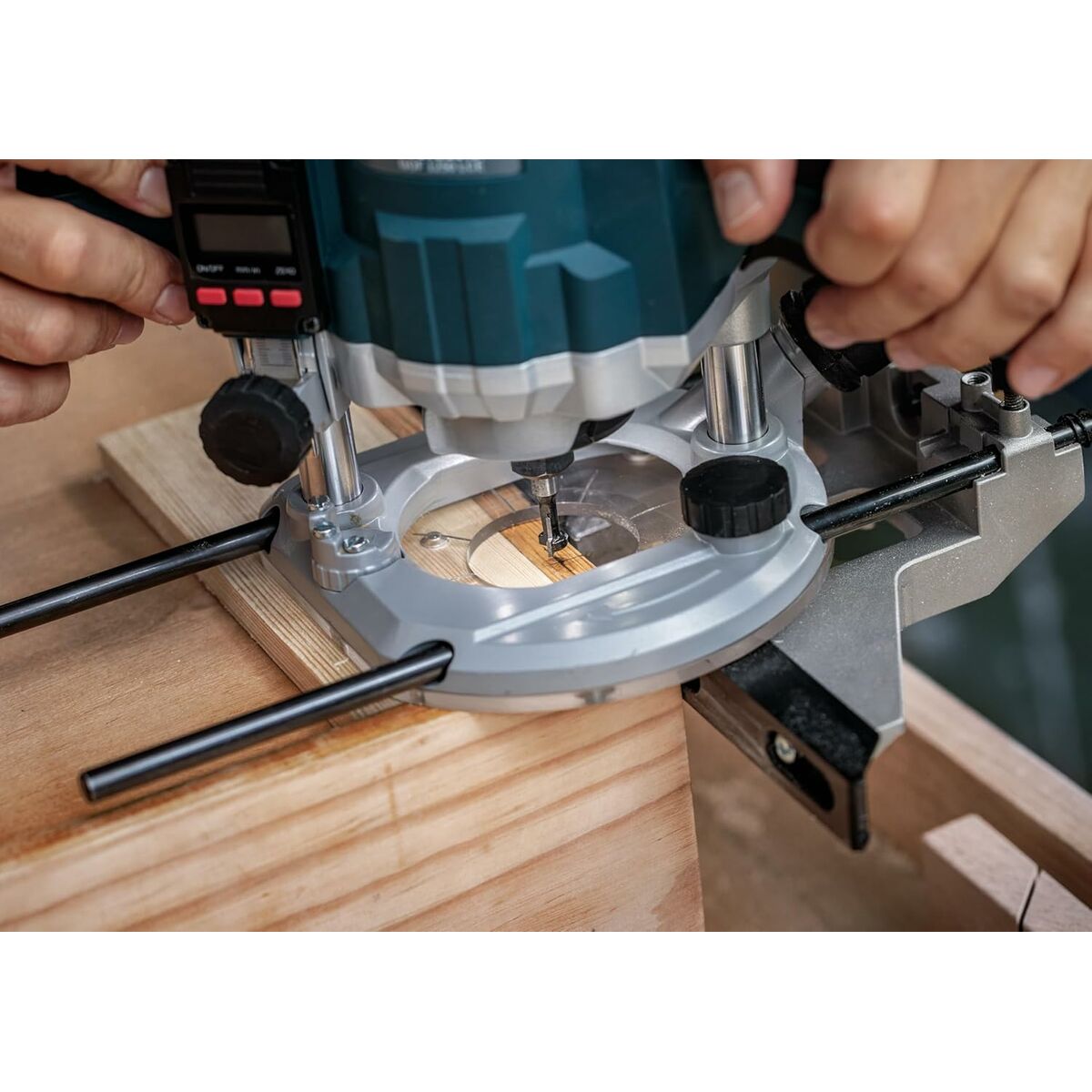 V4H933D17C4BD9B7EF74094F94012160AB1R7087003P9