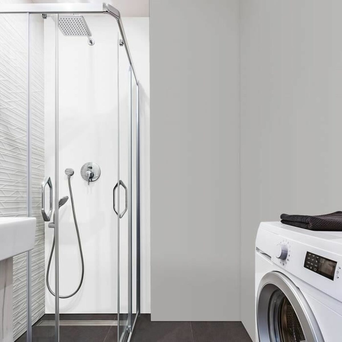 V6HDB1EE57110C068FD33A622688AB76B20R6818635P4