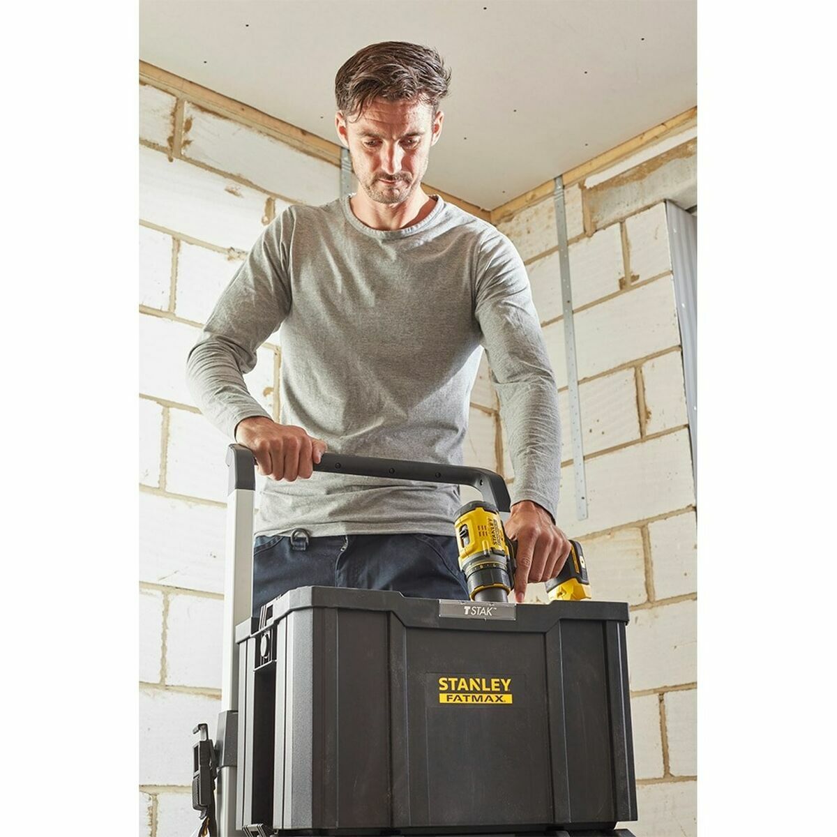 V5H3F270CEE0B85C99A870D3F1746BC4188R5854972P4