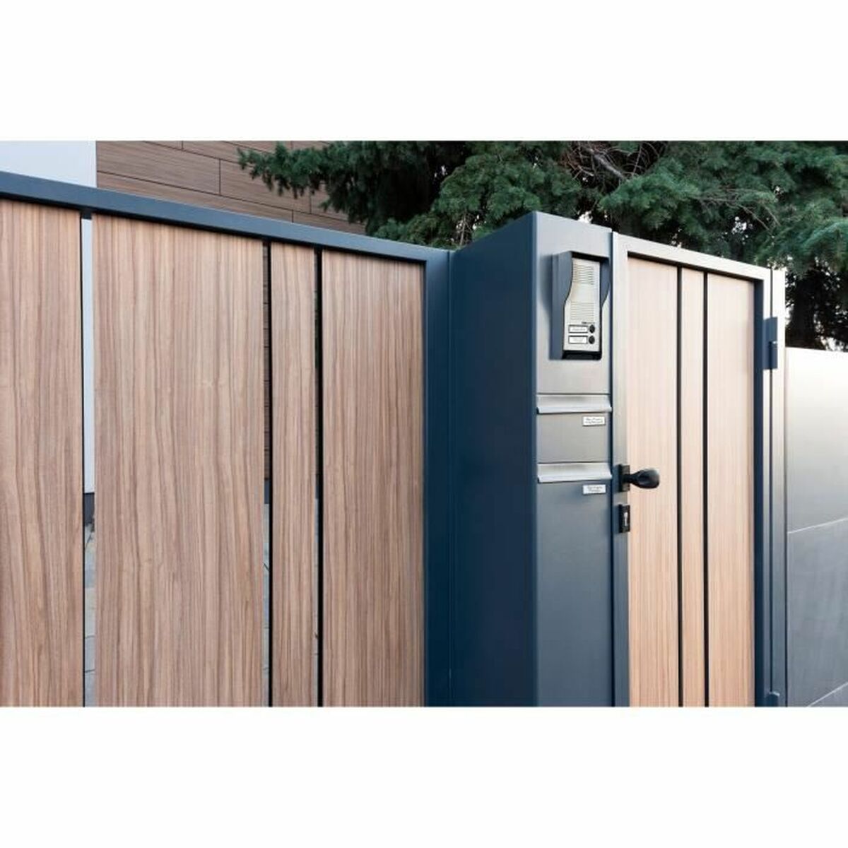 V8HC33E9C4751F38D622A17779EE86E7F89R6750112P4