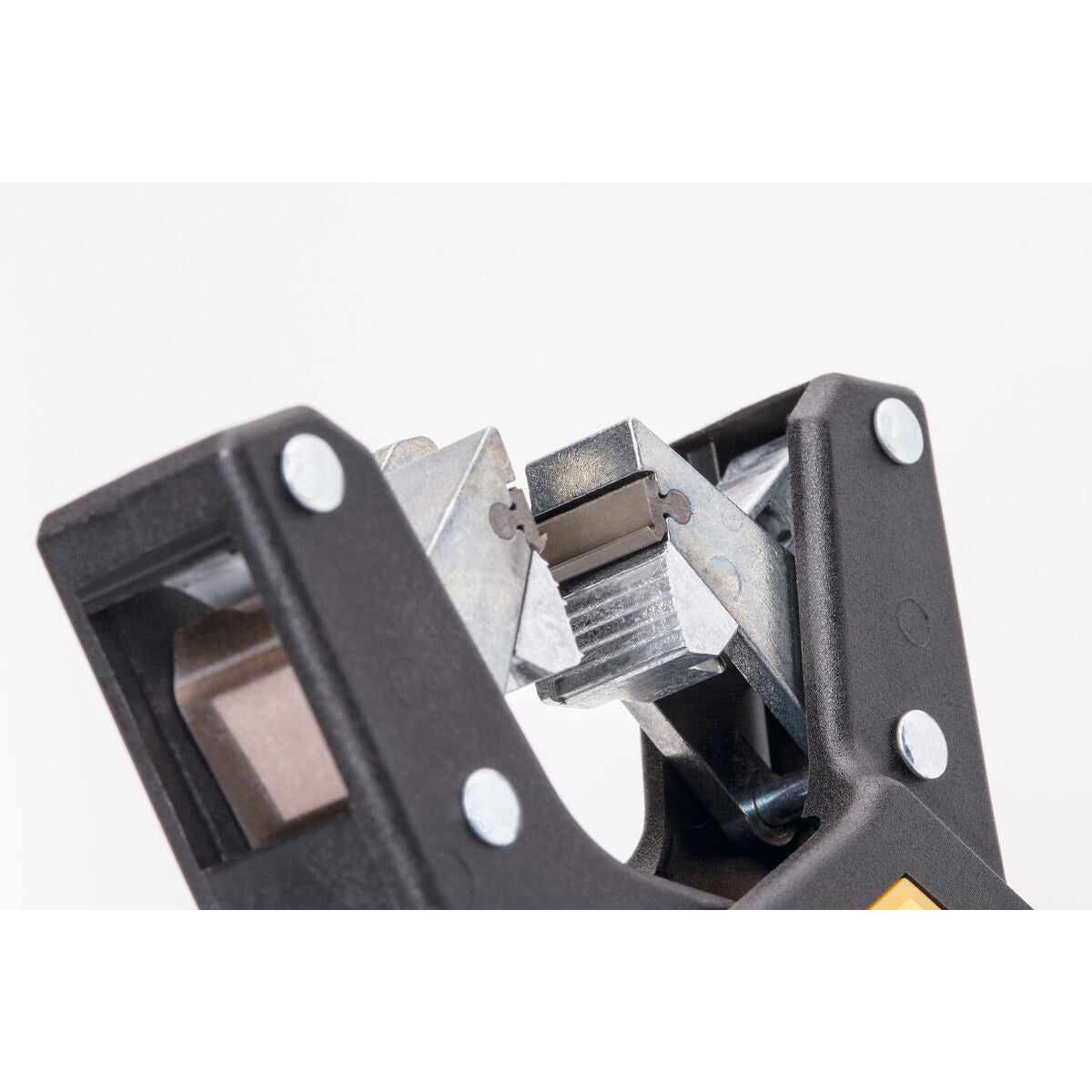 V5HDBDF9AB8E2A35C5BB41AEE29C945ECA6R6631368P3