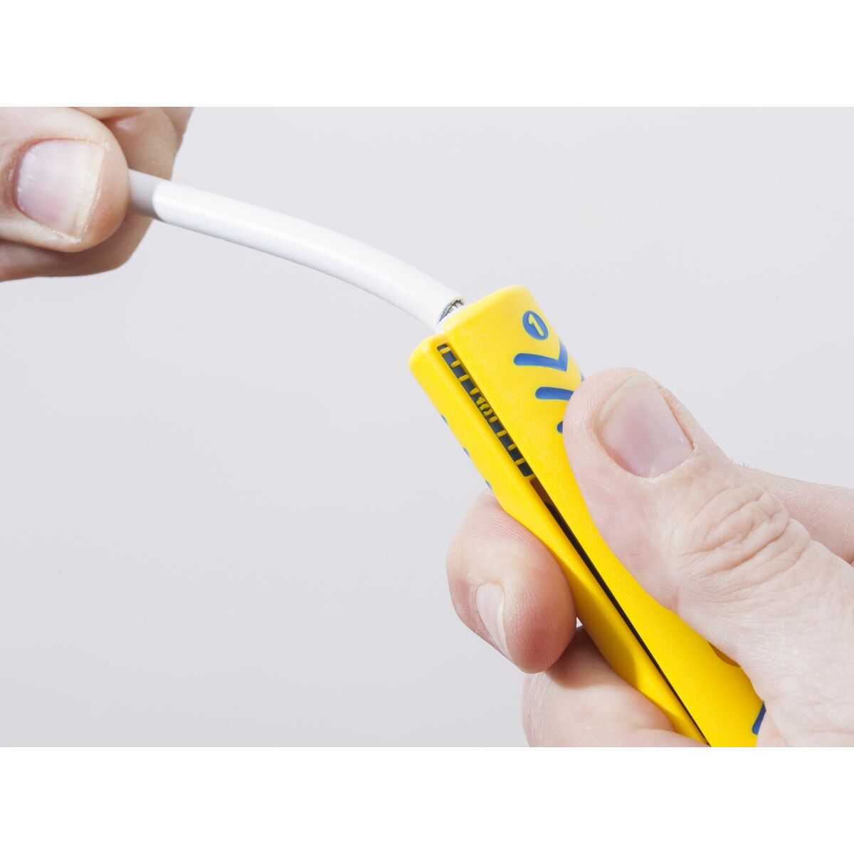 V5HCF36F679C11C25370BF09CB1D1DF625BR6630012P5