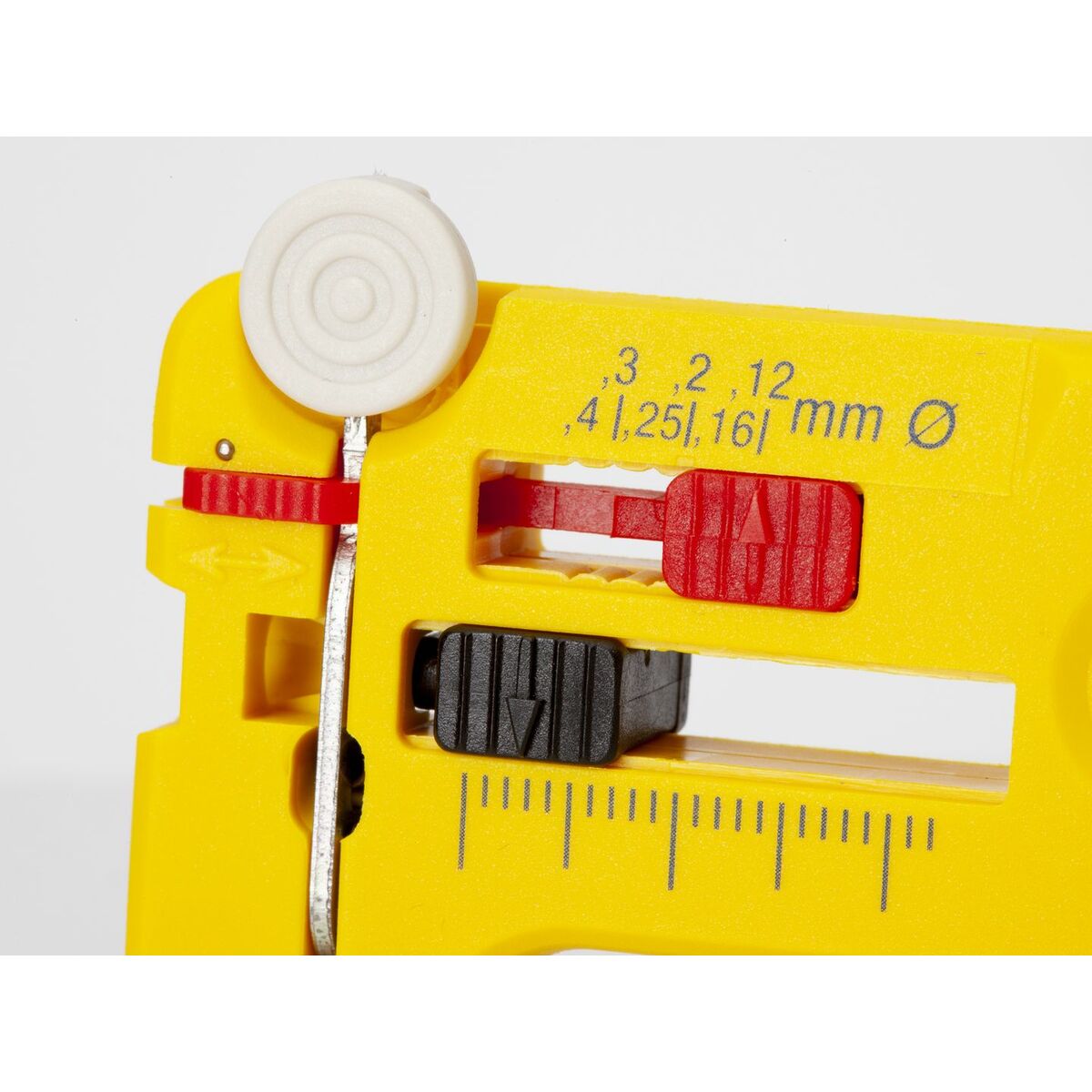 V5H5DFDDB9E5B049CBEEE9B9637E0C16221R6630484P8