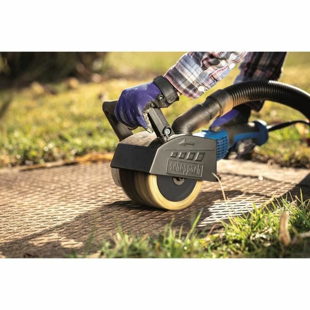 V7HBAF5FC2927DF7F0A4E76CF3DA8D5223DR7286013P2