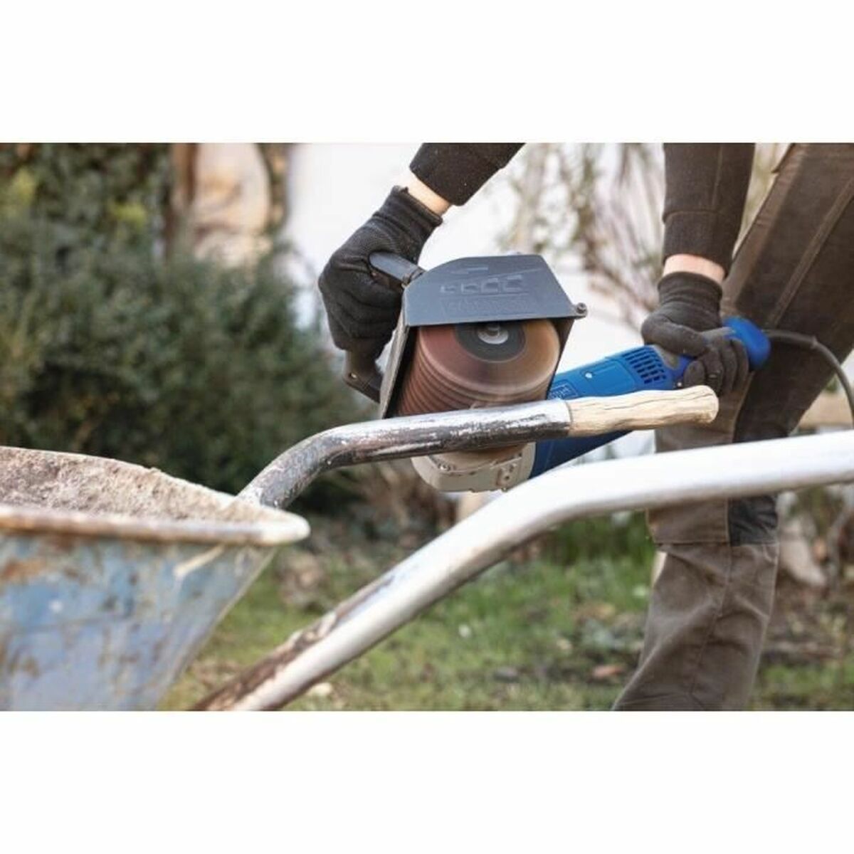 V4HCBE2D4411E27AA7465B6DF9012048DFFR7040094P5