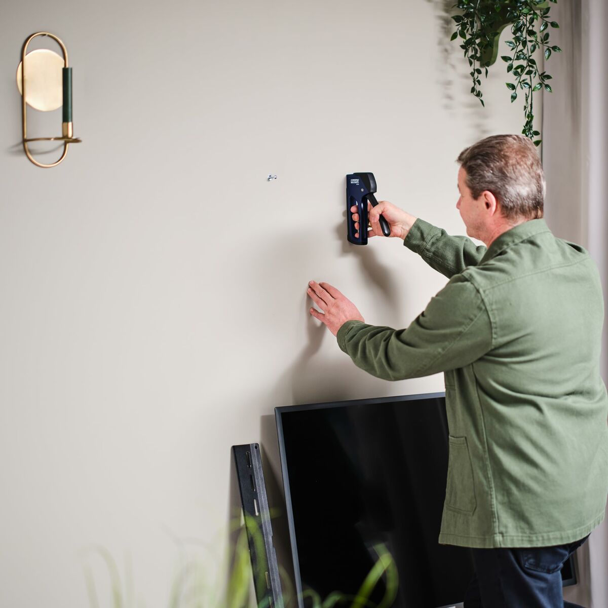 V5HD04F5A65AADAED3F3A6505C036F0617AR7364004P6