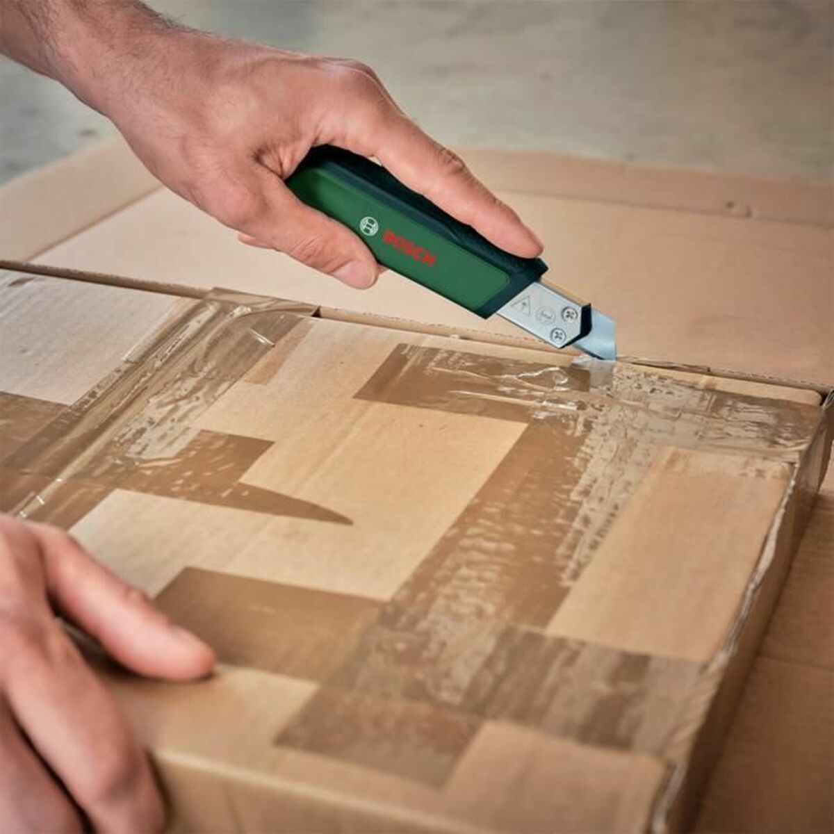 V6H7D018BF2107258AE8FFE058B488C2714R5169845P4