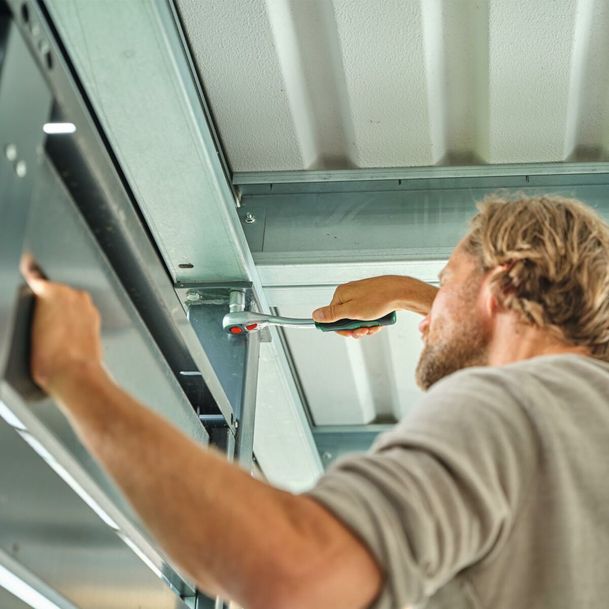 V5H8CAB282BD80A7F022F175167FEFB733FR5838114P6