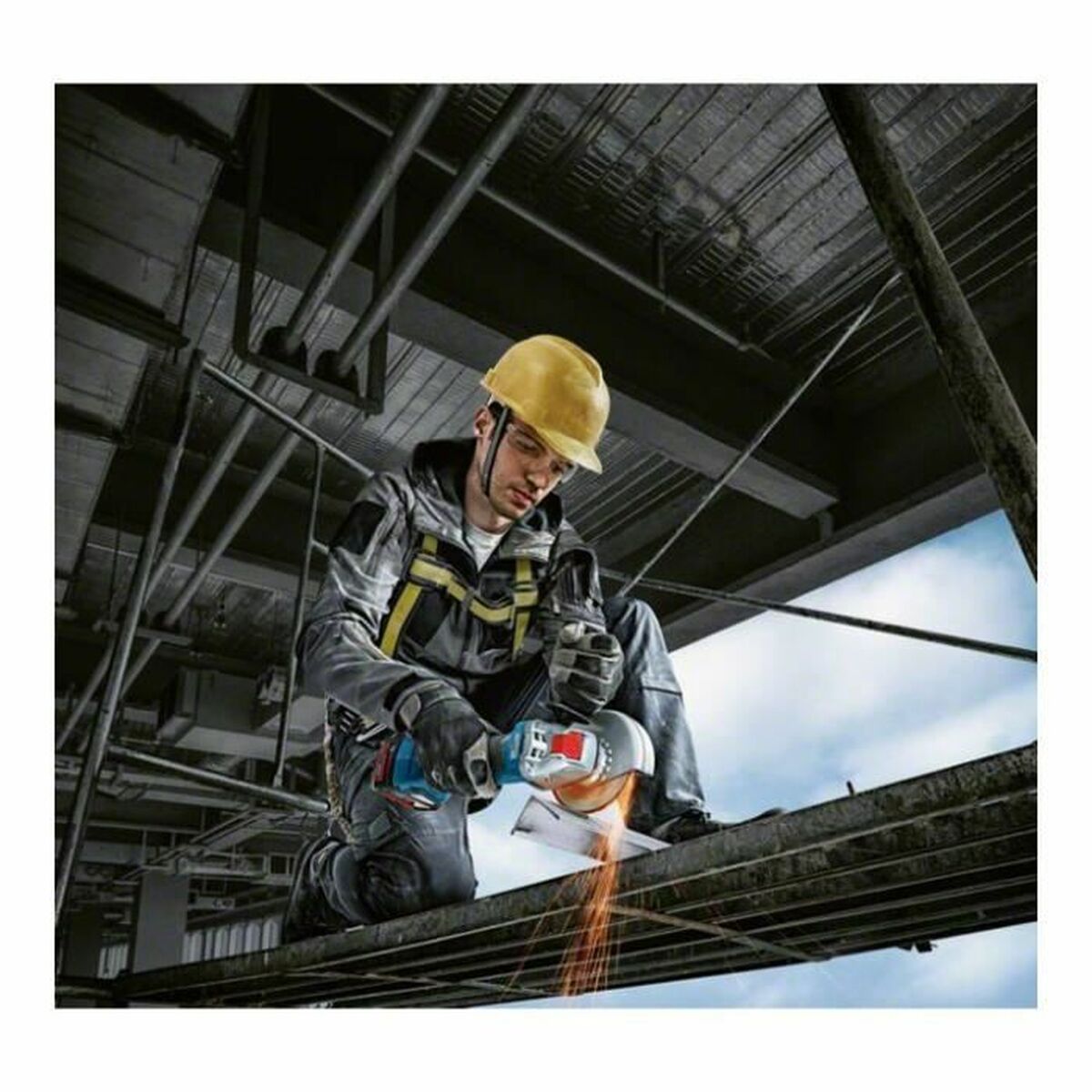 V8H08900F74CA00E060611A06840FEB91DER3441085P2