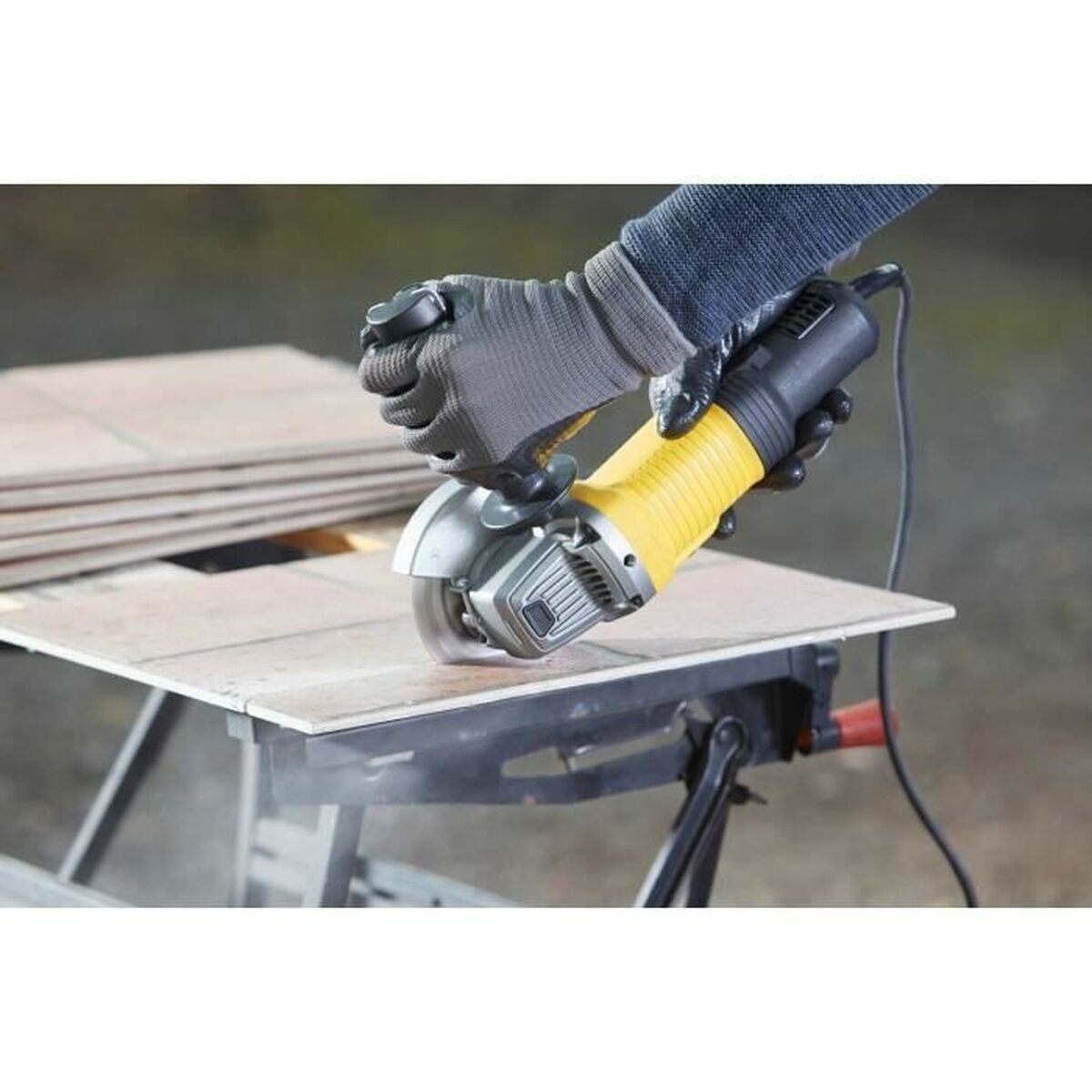 V6H703CC4010E01380DA0C0C9517C74FAAAR4493426P5