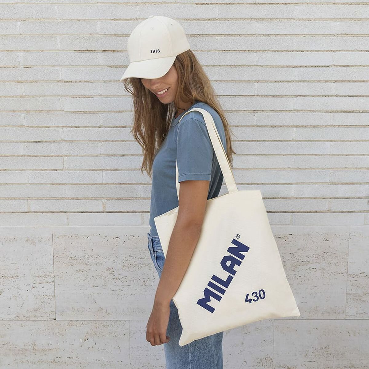 V5H9D5B0F32661620D237BFDE049496EE6AR4868555P4