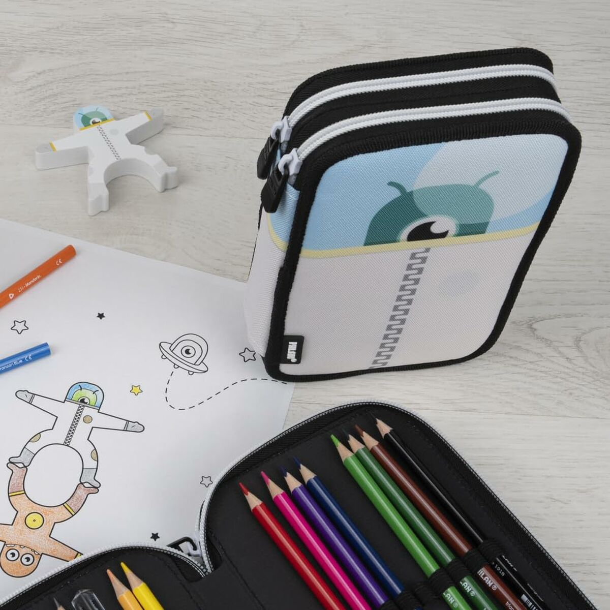 V4HD818100BA5414193A4B52C715A9B6B11R6102969P3