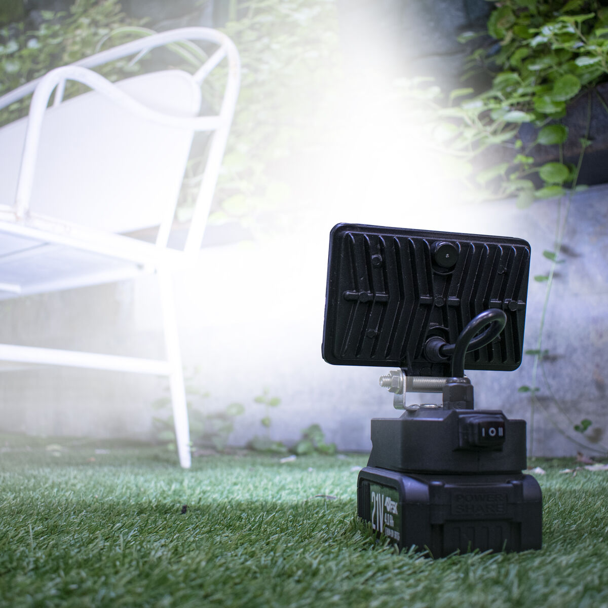 V6H80A922D6FA1A700ED784FFEB1CF144B6R5084663P9