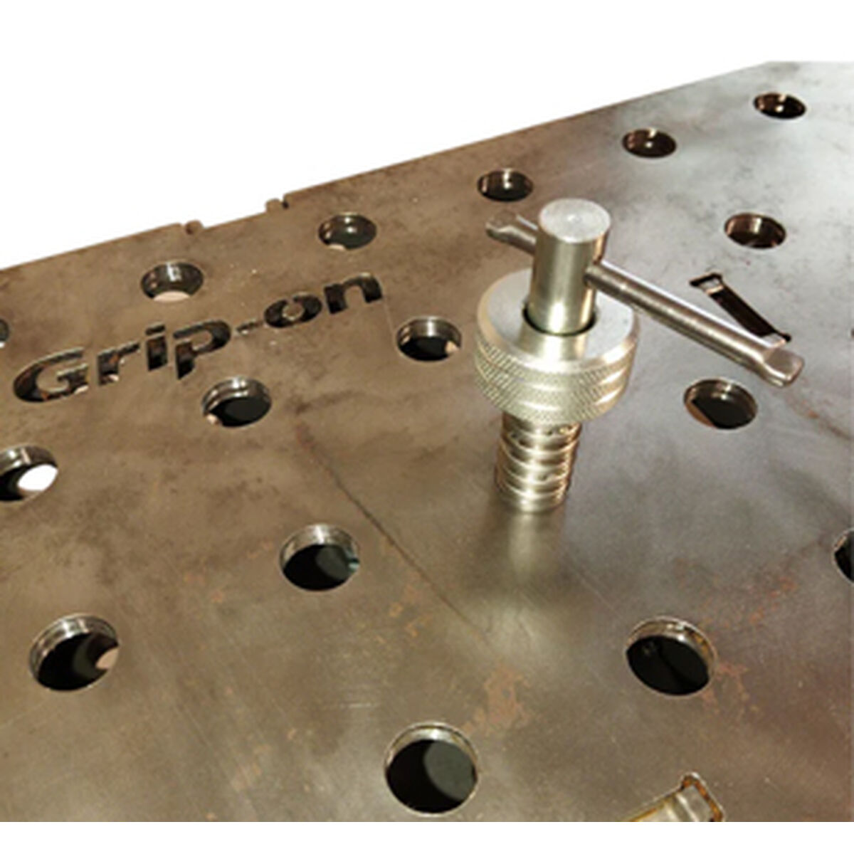 V3H05437C367B8C9806A50164BD615E9C53R7522137P3