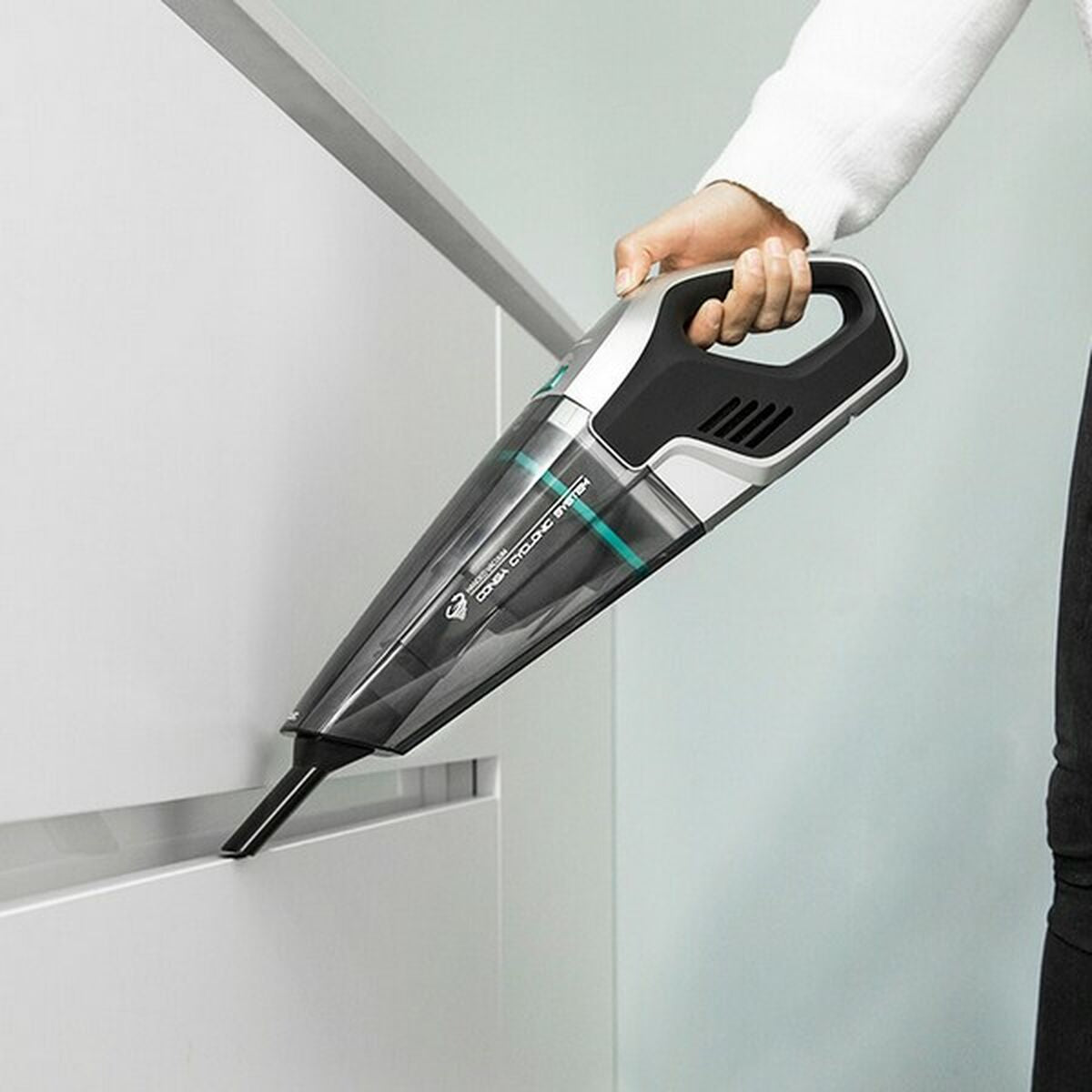 V15H300F3CA2277A4CDD9E042FD42528714ER7717930P5