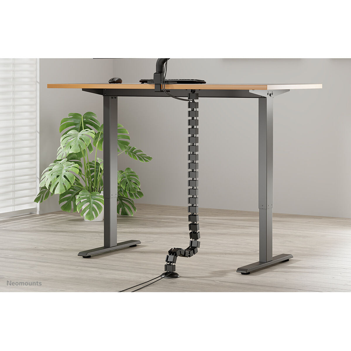 V4H890DE54E071EE60A8AC93EB5BDA06683R7239572P2